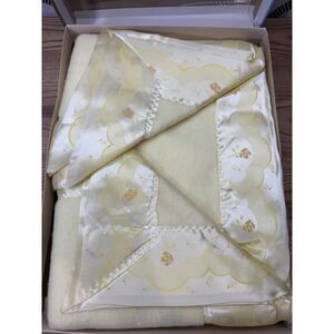 VTG New Arthur Yellow Baby Crib Blanket Acrylic Thermal Satin Trim Floral 36x46